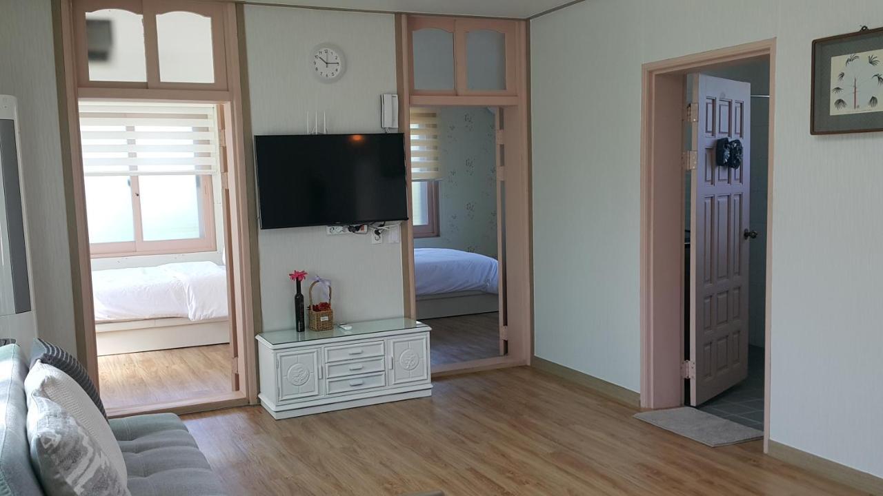 Jeju Mermuri Yerye-dong Zewnętrze zdjęcie